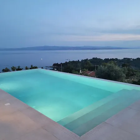 Villa Skiathea *
