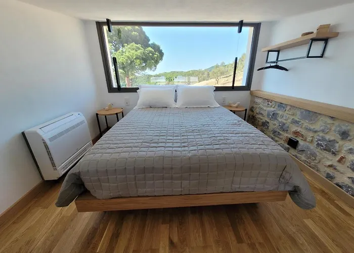 Skiathea * Agia Paraskevi (Skiathos)